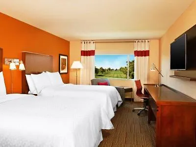 Four Points By Sheraton At Phoenix Mesa Gateway Airport 3*,