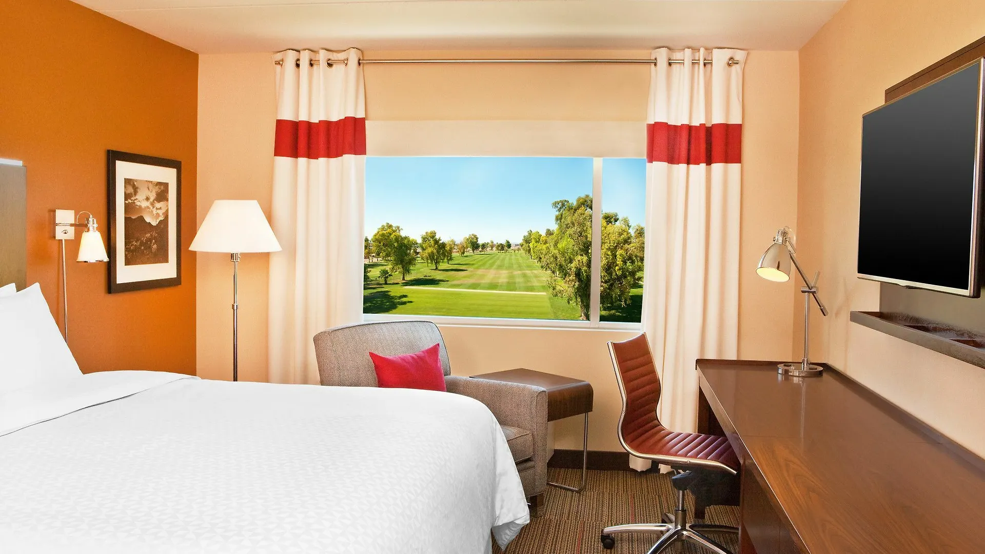 Four Points By Sheraton At Phoenix Mesa Gateway Airport Hotel