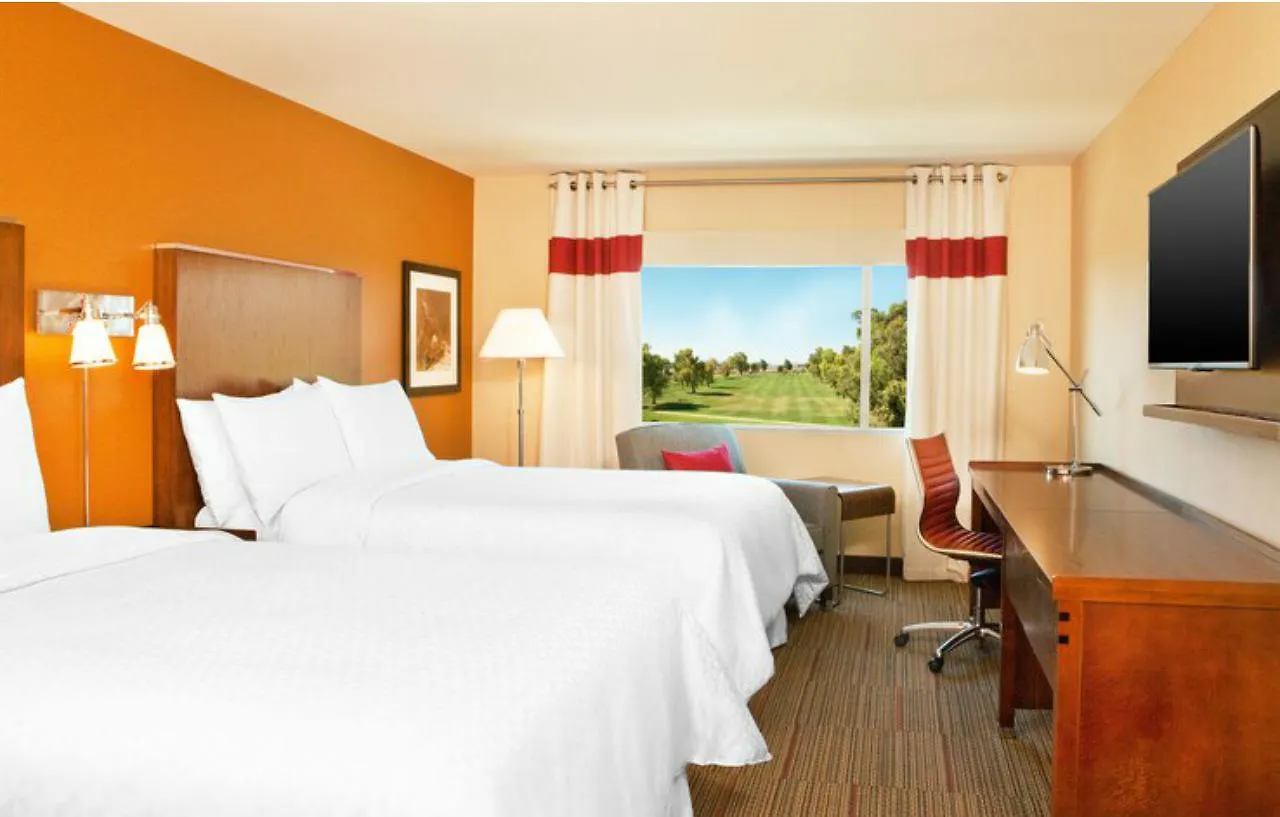 Four Points By Sheraton At Phoenix Mesa Gateway Airport 3*,
